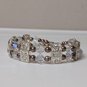 Beautiful Metal And Clear Glass Bead Bracelet